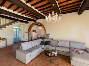 Villa in Castiglion Fiorentino with Private Swimming Pool